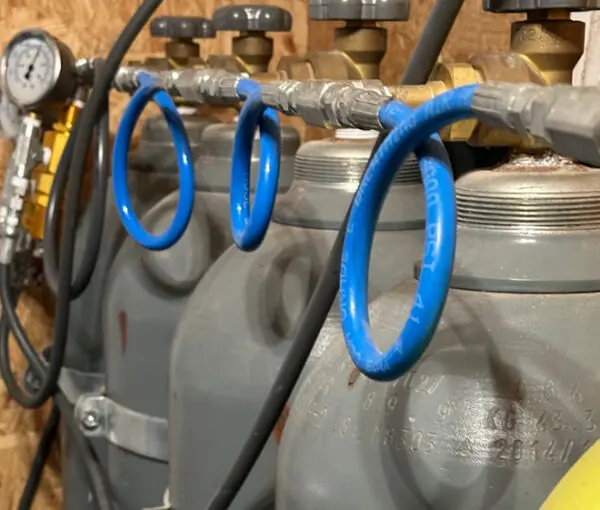 Compressed air and CO2 tank fills at The Paintball Store